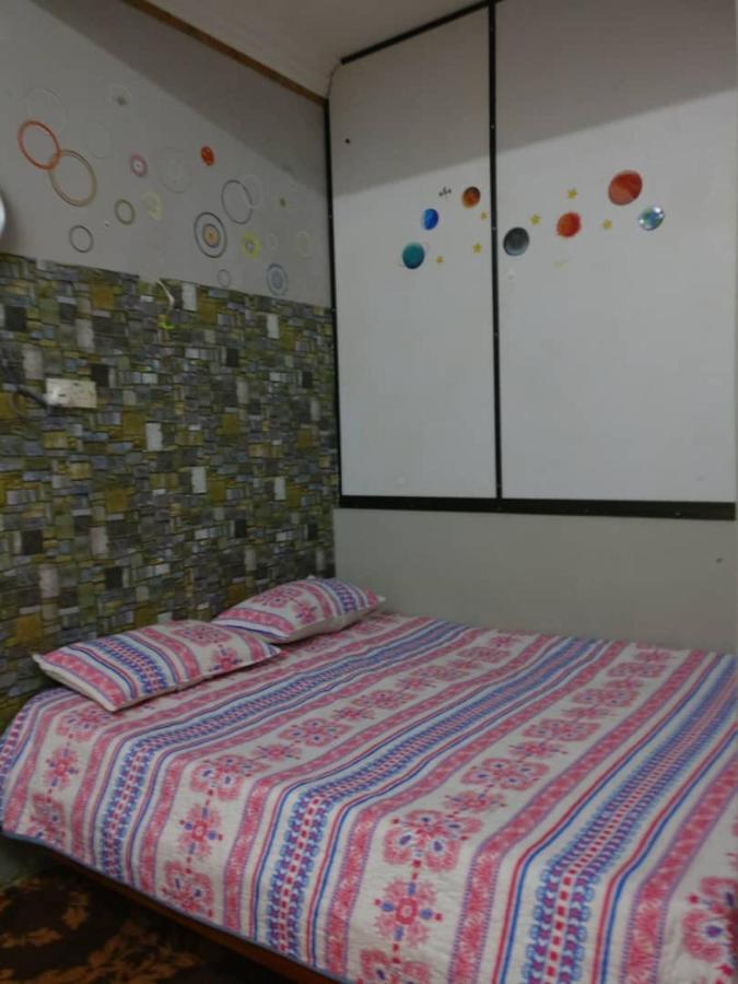 Love Homestay Ct Кангар Екстериор снимка